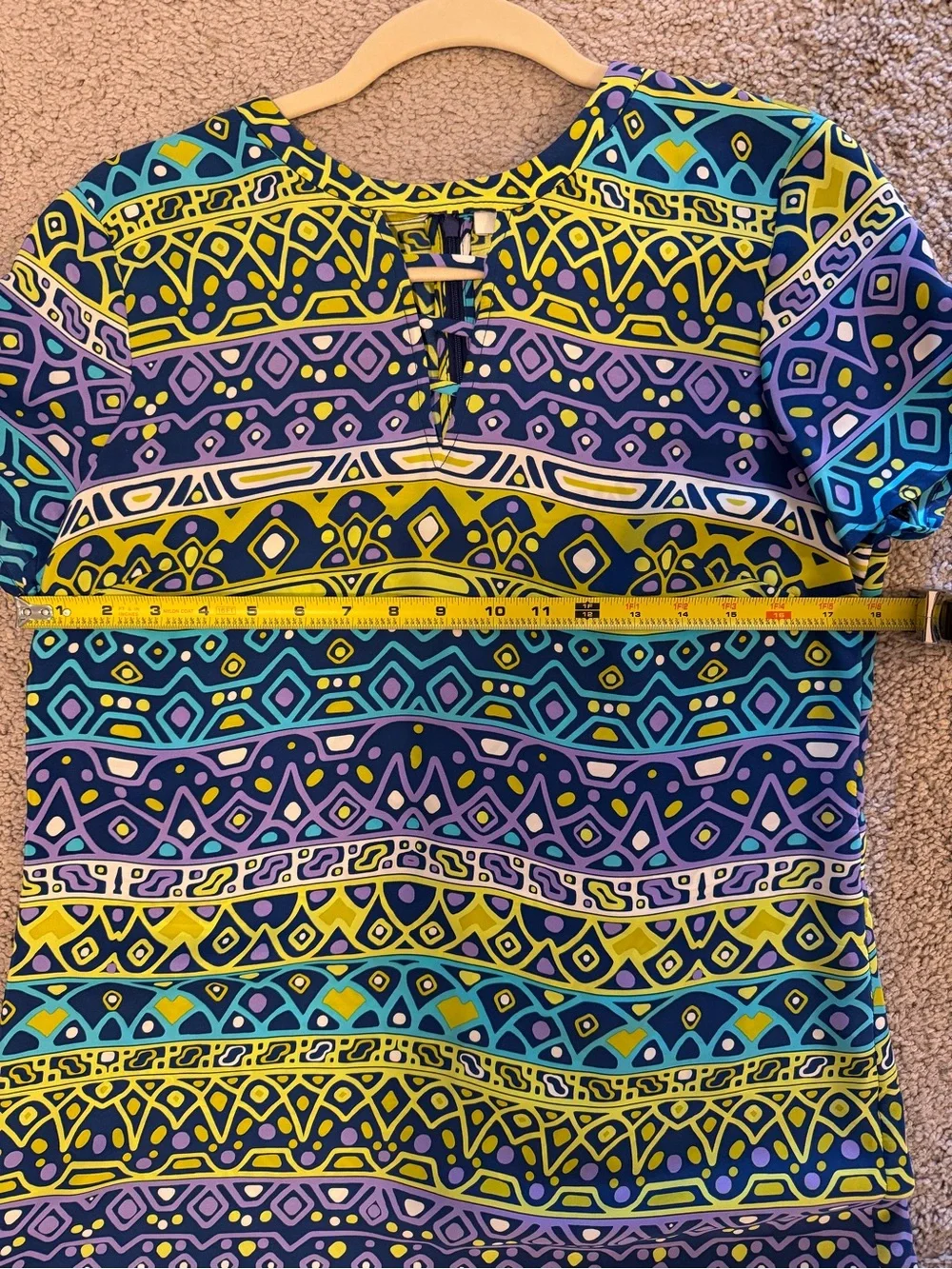 Alice & Trixie Women’s Short Sleeve dress size medium